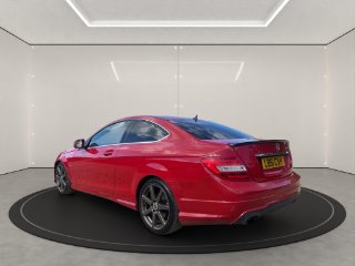 /photos/12162/957691d6-663e-4c03-8c73-9e1fd45b91b5_i320x240.jpg