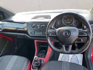 /photos/12162/d65c7f33-b569-4c3a-bc0c-1cc41a092169_i320x240.jpg