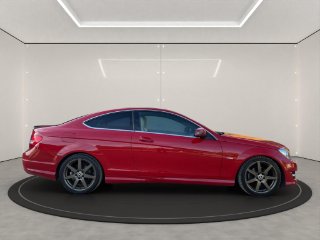 /photos/12162/e7766d30-9814-4344-930a-b165bd282e8e_i320x240.jpg